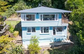 37 Balfour Street, Mornington