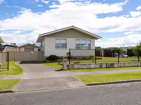 50 Wynyard Crescent, Tamatea