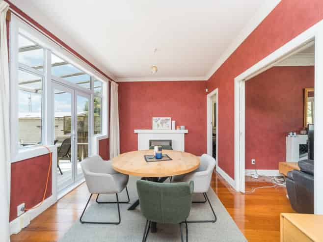 8 Russell Street, Palmerston North