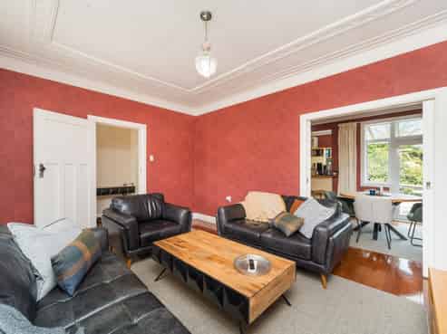 8 Russell Street, Palmerston North