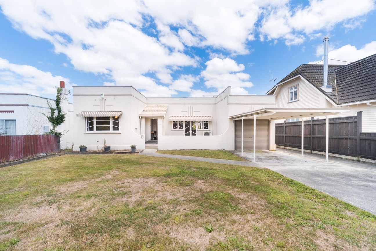 Private Viewings Available! - Vista 2