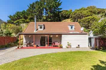 9 Postgate Drive, Whitby