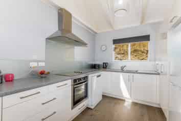 9 Postgate Drive, Whitby