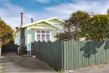 34 Derby Street, Westport