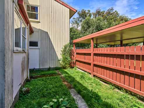 6/3 Bouverie Street, Petone