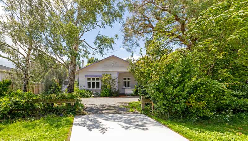 82A Brooklyn Road, Carterton