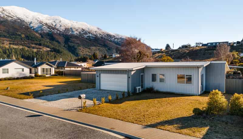 27 Timsfield Drive, Lake Hawea