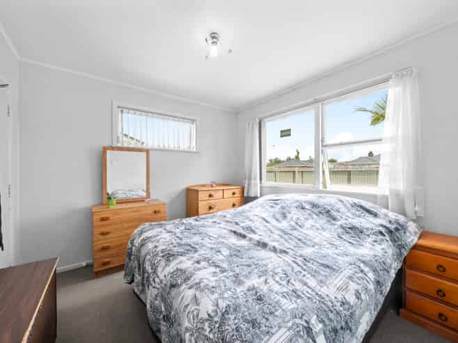 4 Corsair Crescent, Mangere