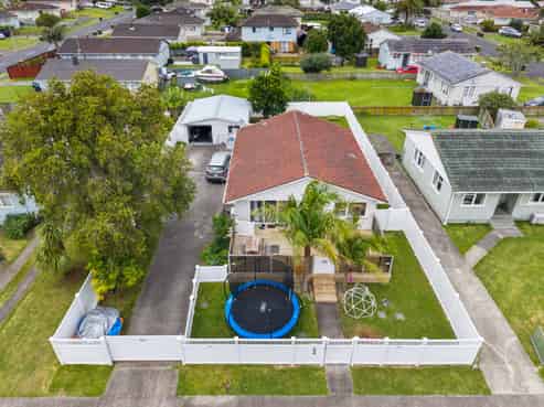 4 Corsair Crescent, Mangere