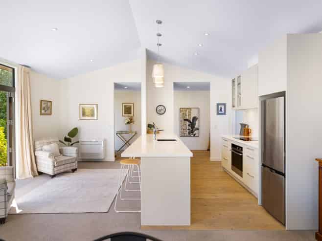 1 Brett Lane, Jacks Point