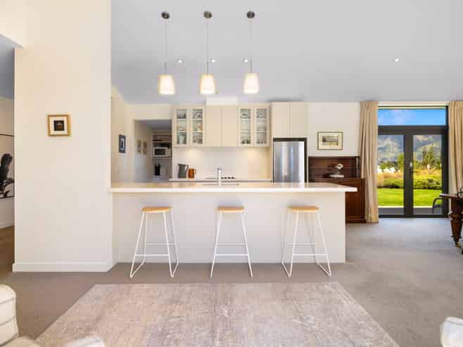 1 Brett Lane, Jacks Point