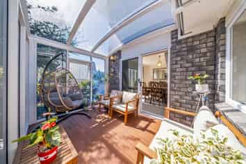 2/47 Orangewood Drive, Northpark