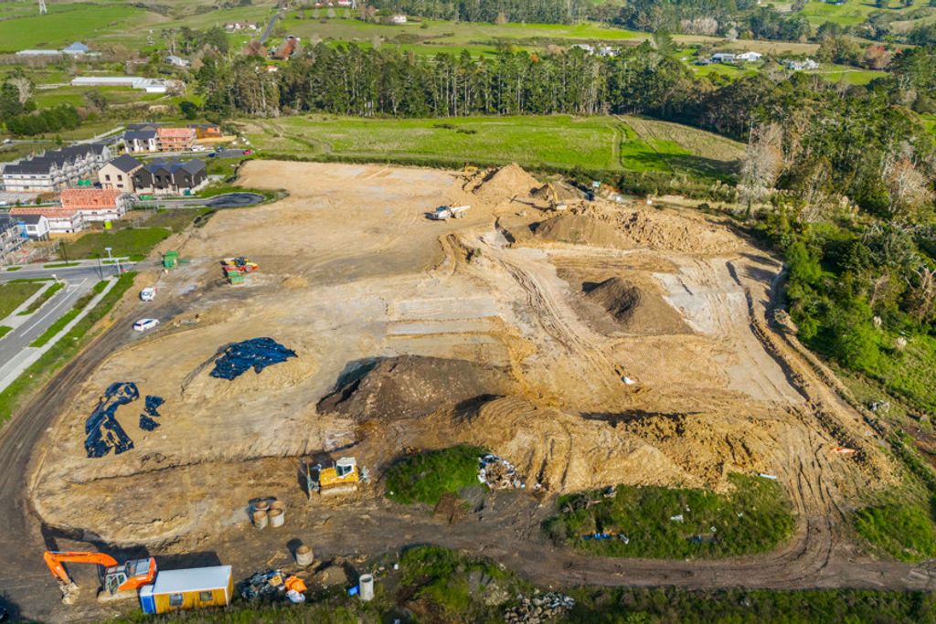 Calling Builders - 90 Westgate Sections Available - Widok 5