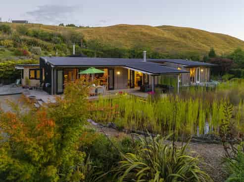 1585 Poihipi Road, Oruanui