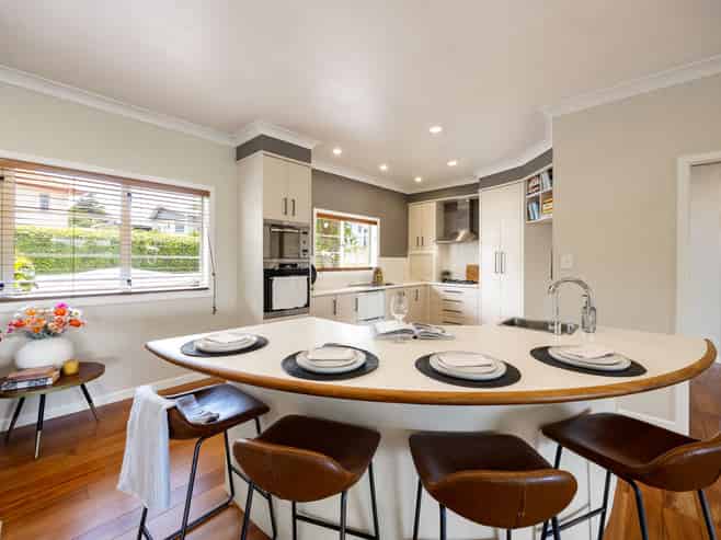 11A Wellington Street, Hamilton East