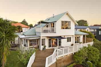 11A Wellington Street, Hamilton East