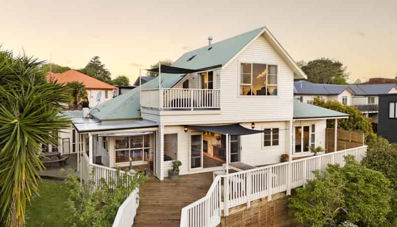 11A Wellington Street, Hamilton East