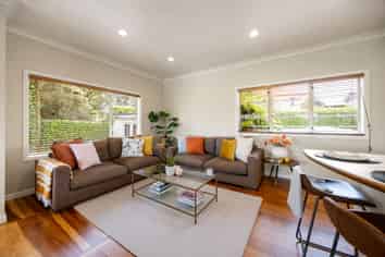 11A Wellington Street, Hamilton East