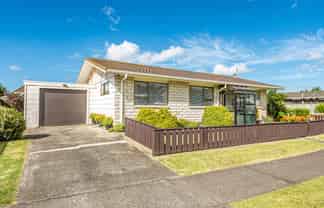 5A Bens Place, Springvale
