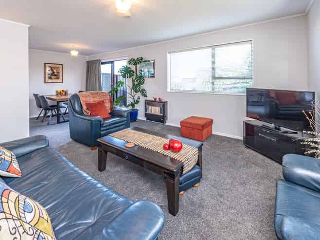 5A Bens Place, Springvale