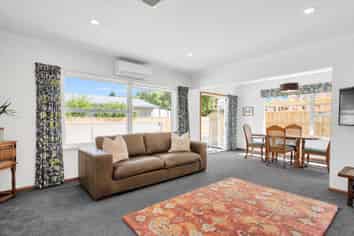 18 Cawthron Crescent, Annesbrook