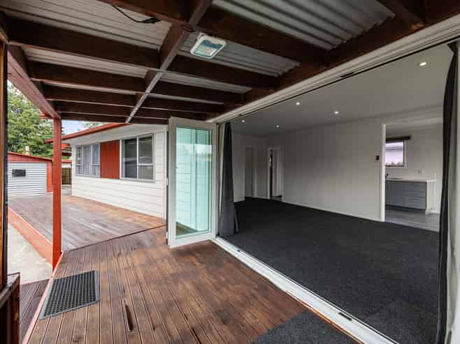 53 Karen Crescent, Dinsdale