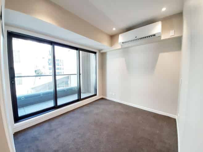 1016/39 Beach Road, Auckland Central