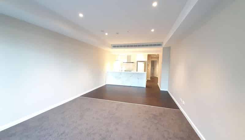 1016/39 Beach Road, Auckland Central