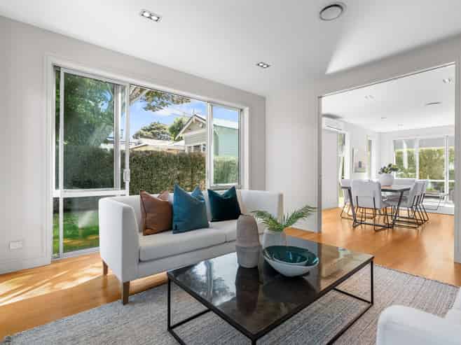 1B Bishop Street, Epsom