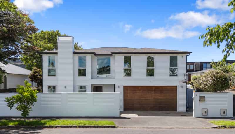 1B Bishop Street, Epsom