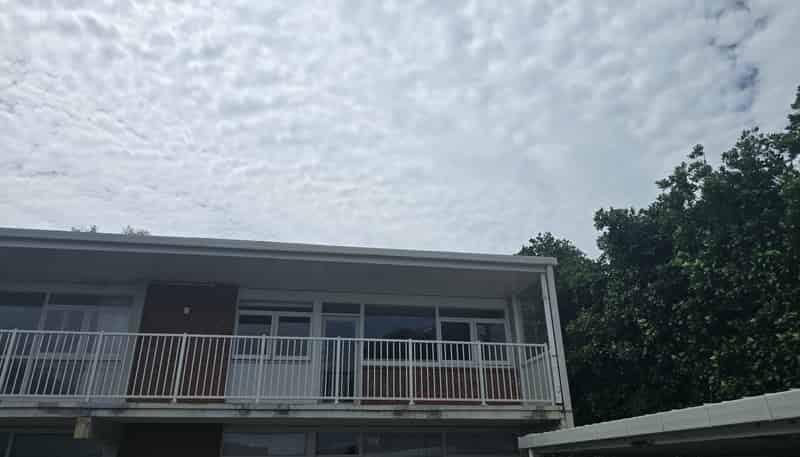 8/12 CRESCENT ROAD, Epsom