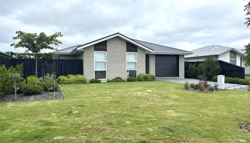 3 Farmview Lane, Lincoln