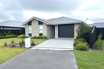 3 Farmview Lane, Lincoln