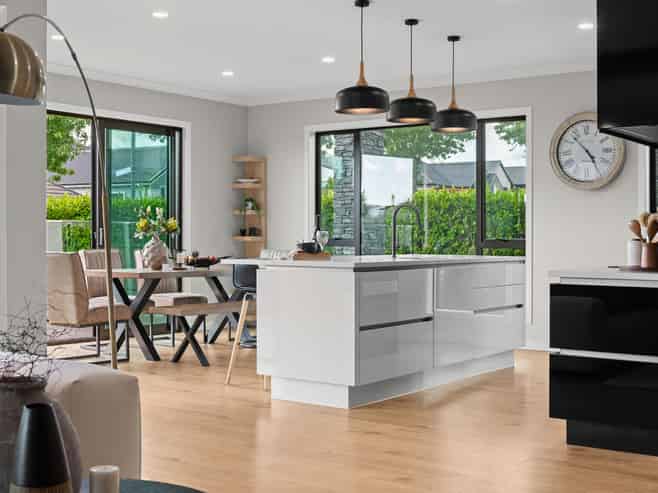 8 Longbow Terrace, Flagstaff