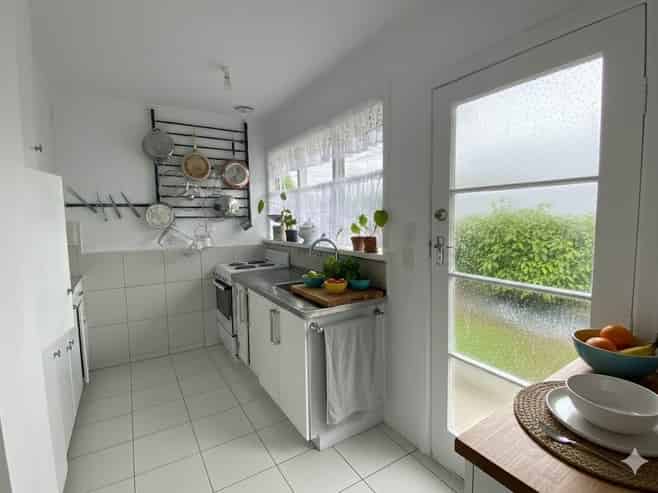 92 Clayton Avenue, Otara