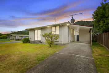 102 Pasadena Crescent, Totara Park