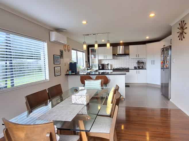 34 Borneo Drive, Fairview Heights