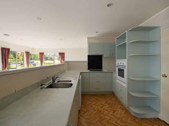 280 Grandview Road, Western Heights