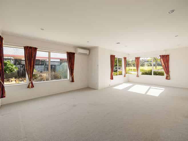 280 Grandview Road, Western Heights