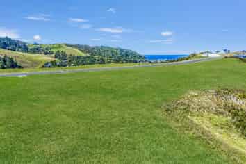 35 Azimuth Road, Tairua