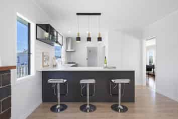 15 Benders Avenue, Hillcrest