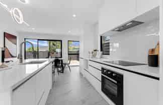 33 Paapaakiri Loop, Takanini