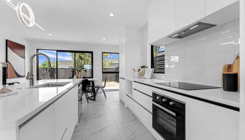 33 Paapaakiri Loop, Takanini