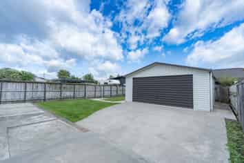 50 Roy, Palmerston North Central