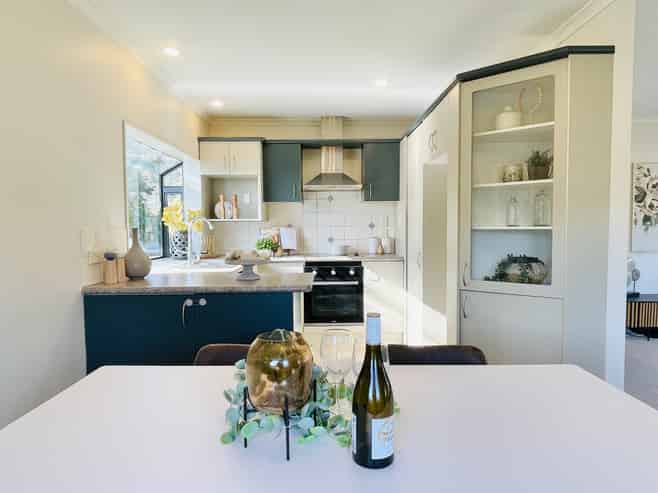 1266 New North Road, Avondale