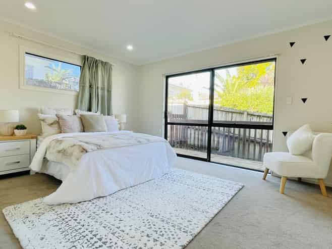 1266 New North Road, Avondale