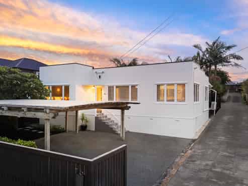 76 Paihia Road, One Tree Hill