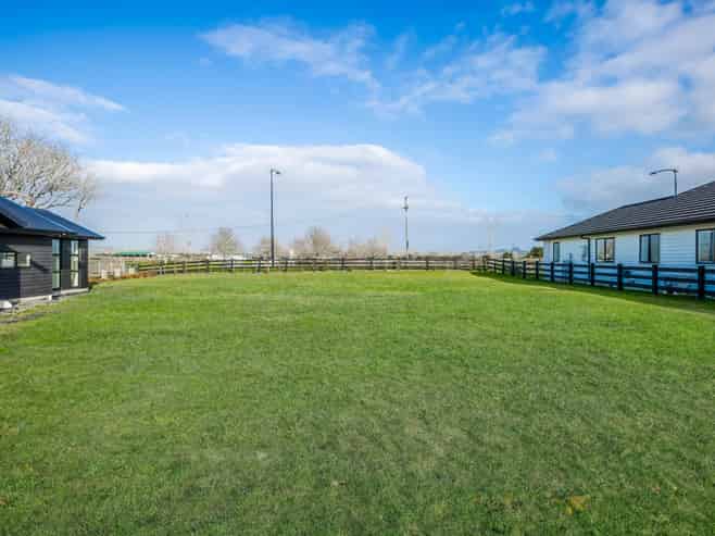 3 Munro Oak Lane, Clevedon