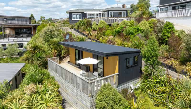 37 Long street, Raglan