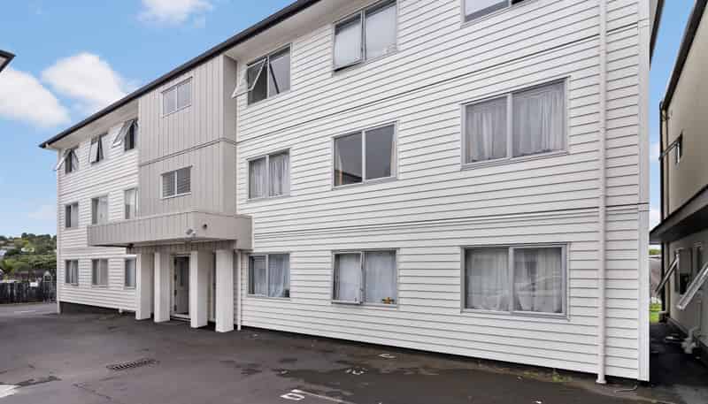 95Q Felton Mathew Avenue, Saint Johns